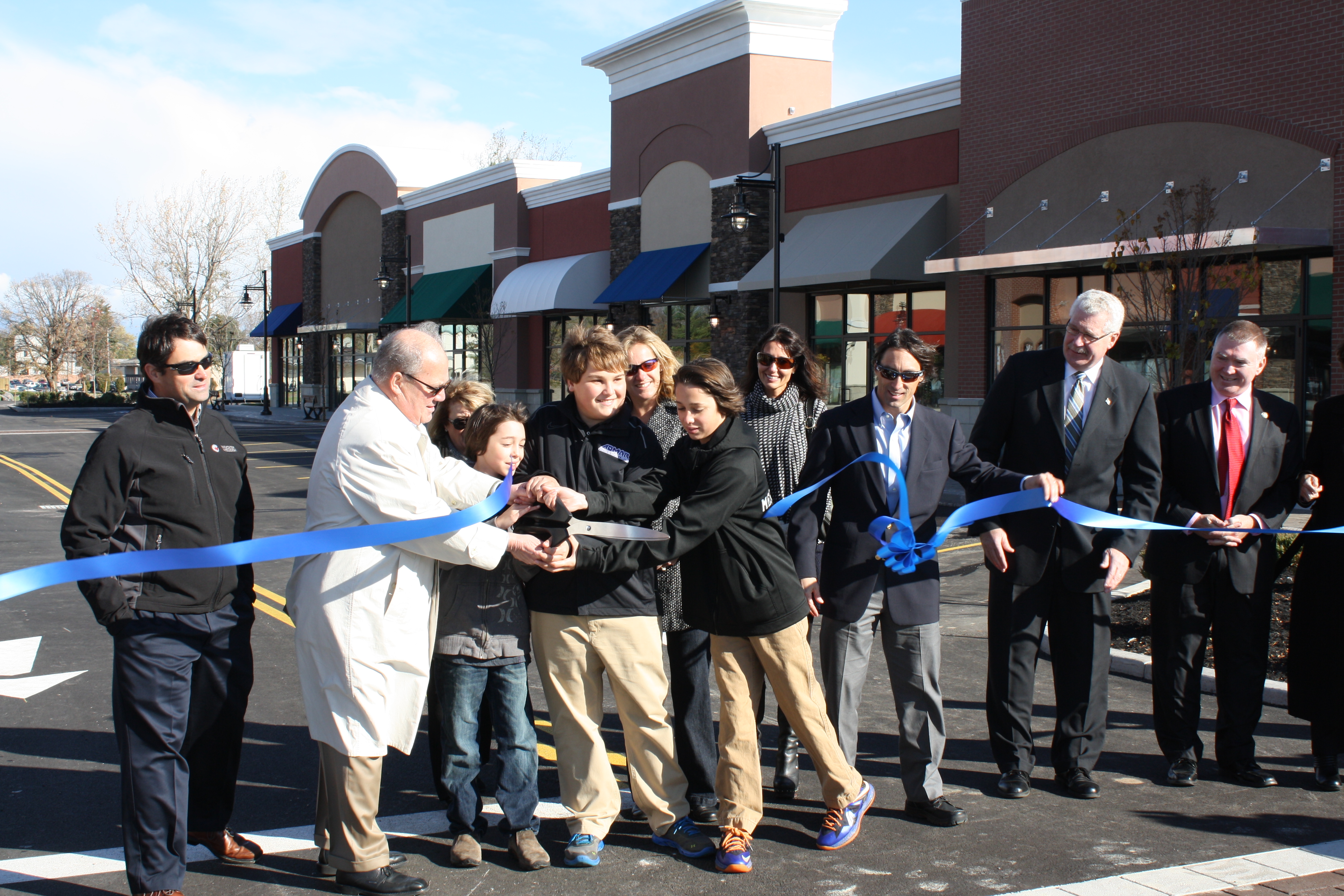 Read more about the article The DiMarco Group Unveils Newly Renovated BayTowne Plaza in Penfield